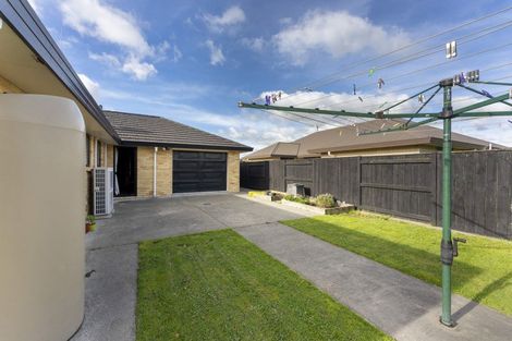 Photo of property in 10 Rodeo Drive, Kelvin Grove, Palmerston North, 4414