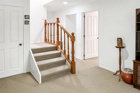 Photo of property in 34 Warwick Drive, Lynmore, Rotorua, 3010