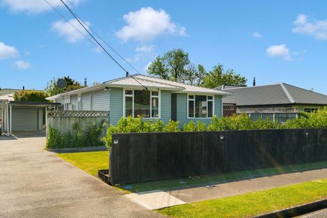 Photo of property in 52 East Street, Greytown, 5712