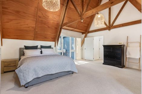 Photo of property in 25a Moore Street, Hillcrest, Auckland, 0627