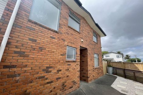 Photo of property in 124 Hall Avenue, Favona, Auckland, 2024