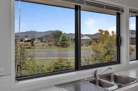 Photo of property in 36 Kowi Lakes Drive, One Tree Point, 0118