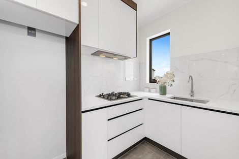 Photo of property in 48 Emerald Avenue, Rosehill, Papakura, 2113