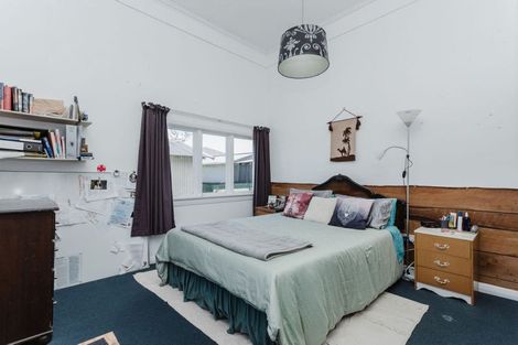 Photo of property in 11 Waterloo Street, Dannevirke, 4930