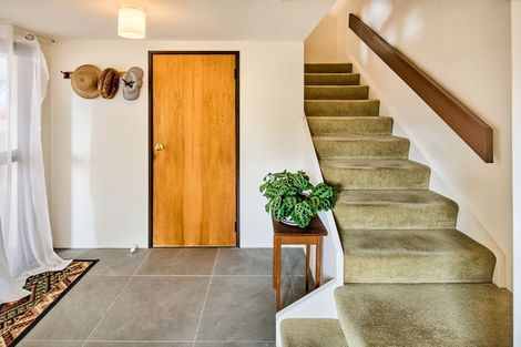 Photo of property in 13 Tamahine Street, Maupuia, Wellington, 6022