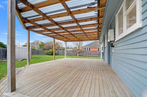 Photo of property in 12 Holland Crescent, Bulls, 4818