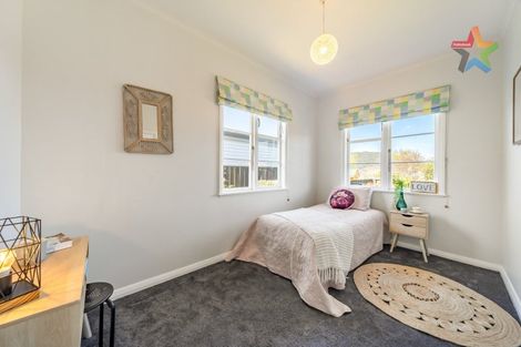 Photo of property in 21 Kingston Street, Boulcott, Lower Hutt, 5011