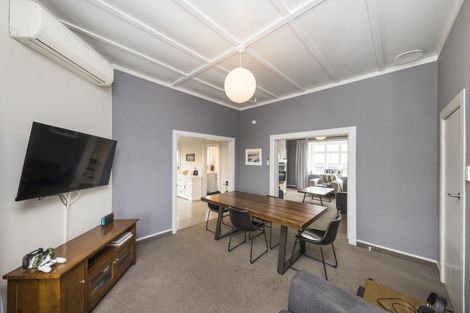 Photo of property in 126 Heretaunga Street, Palmerston North, 4414