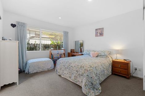 Photo of property in 2/454 Hibiscus Coast Highway, Orewa, 0931