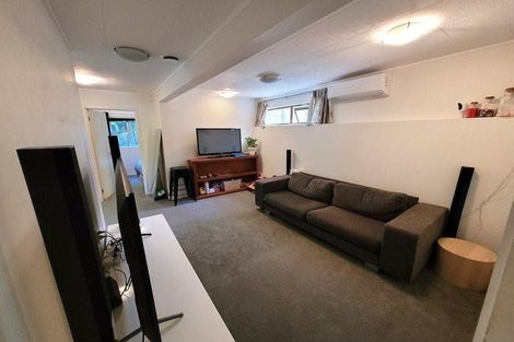 Photo of property in 69 Lynn Road, Bayview, Auckland, 0629