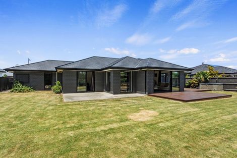 Photo of property in 11 Woodlaw Crescent, Prebbleton, 7604