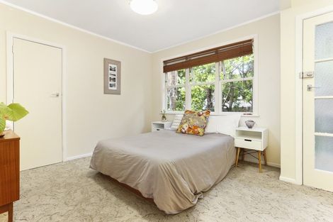 Photo of property in 17 Kapuka Road, Mangere Bridge, Auckland, 2022