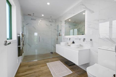 Photo of property in 36 Silverwood Lane, Leamington, Cambridge, 3495