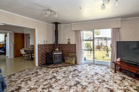 Photo of property in 8 Booth Street, Carterton, 5713