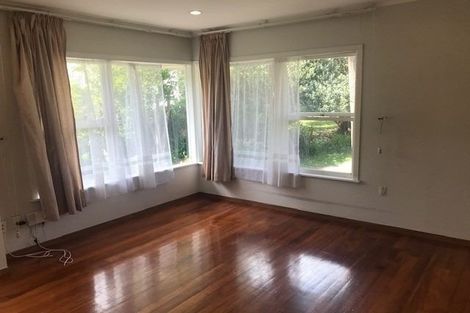 Photo of property in 1/6 Catalina Crescent, Forrest Hill, Auckland, 0620