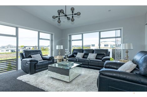 Photo of property in 28 Meadowstone Street, Gleniti, Timaru, 7910