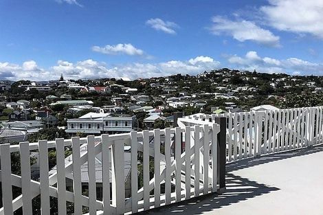 Photo of property in 19 Charlotte Avenue, Brooklyn, Wellington, 6021