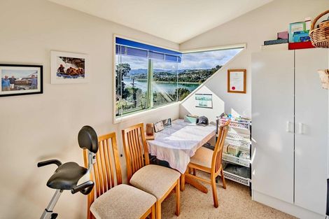 Photo of property in 13 Seaview Road, Paremata, Porirua, 5024