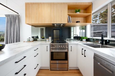 Photo of property in 18b Apple Terrace, Ranui, Porirua, 5024