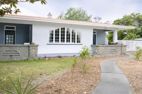 Photo of property in 99 Georges Drive, Napier South, Napier, 4110