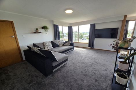 Photo of property in 1 Lincoln Terrace, Balclutha, 9230