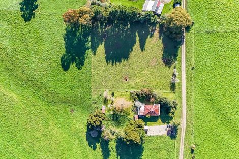 Photo of property in 230 Loop Road, East Takaka, Takaka, 7183
