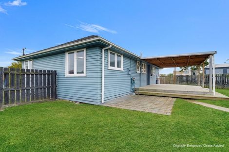 Photo of property in 12 Holland Crescent, Bulls, 4818