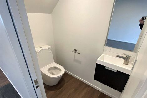 Photo of property in 17/27 New Brighton Road, Shirley, Christchurch, 8061