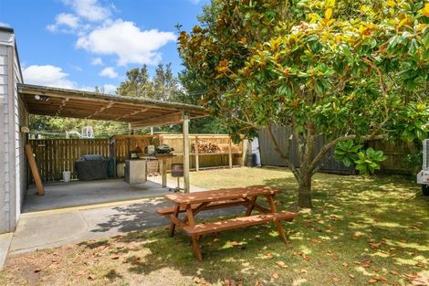 Photo of property in 512a Parewanui Road, Bulls, 4894