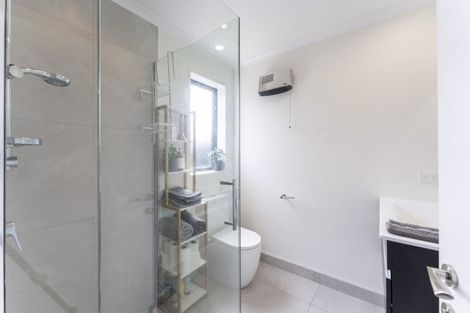 Photo of property in 18 Grey Way, Russley, Christchurch, 8042