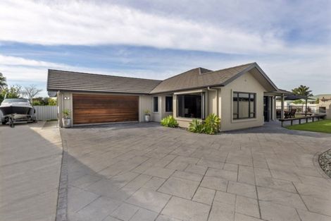 Photo of property in 7 Pohutukawa Grove, Lytton West, Gisborne, 4010