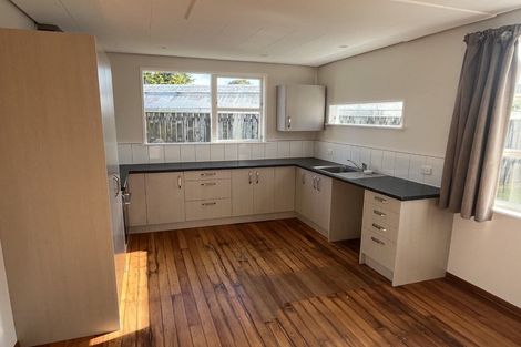 Photo of property in 103 Oxford Road, Okato, 4335