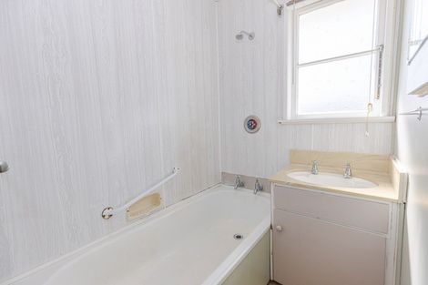 Photo of property in 20 Ballance Street, Masterton, 5810