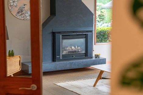 Photo of property in 28 Kurupae Road, Hilltop, Taupo, 3330