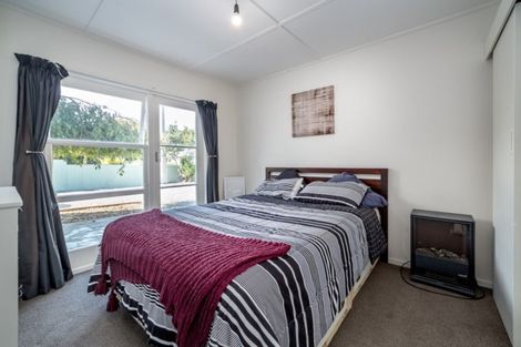 Photo of property in 45f Brandon Street, Featherston, 5710