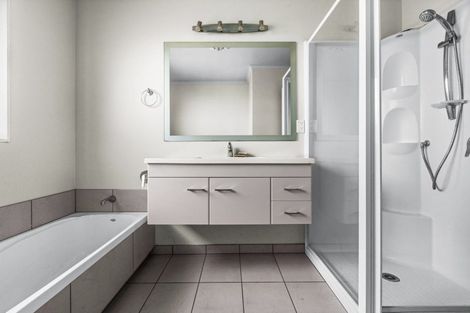 Photo of property in 15 Mcnaughton Place, Onekawa, Napier, 4110