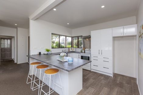 Photo of property in 42 Margaret Road, Raumati Beach, Paraparaumu, 5032