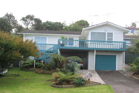 Photo of property in 8 Scotstoun Place, Glen Eden, Auckland, 0602