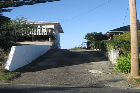 Photo of property in 16 Herewini Street, Titahi Bay, Porirua, 5022