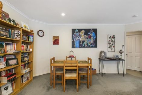 Photo of property in 16 Berkshire Terrace, Massey, Auckland, 0614