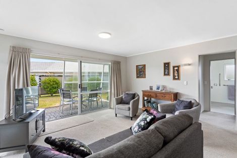 Photo of property in 12/11 Campbell Close, Whangamata, 3620