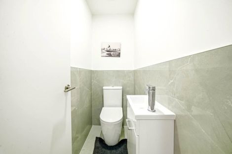 Photo of property in 32 Bight Road, Long Bay, Auckland, 0630