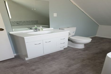 Photo of property in 49b Viewmont Drive, Harbour View, Lower Hutt, 5010