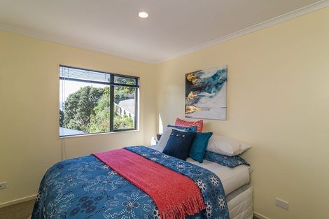 Photo of property in 3 Onslow Road, Khandallah, Wellington, 6035