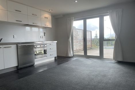 Photo of property in 4/222 Albany Highway, Schnapper Rock, Auckland, 0632