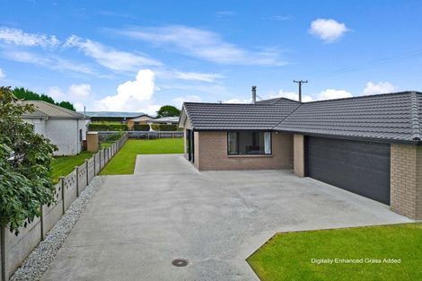 Photo of property in 149 Seaward Road, Edendale, 9825