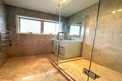 Photo of property in 20 Camphora Place, Ranui, Auckland, 0612