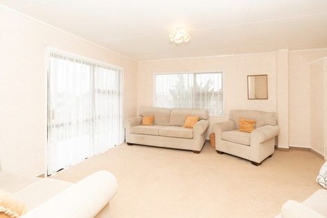 Photo of property in 51 Resthill Crescent, Glenview, Hamilton, 3206