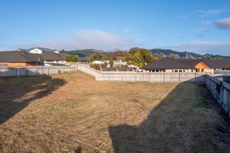 Photo of property in 5 Datum Way, Paraparaumu, 5032