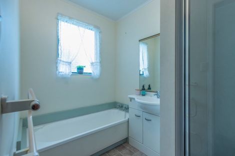 Photo of property in 151 Mark Avenue, Grenada Village, Wellington, 6037